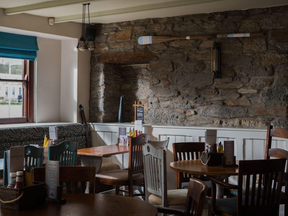 Harbour Inn ポースレーヴェン エクステリア 写真